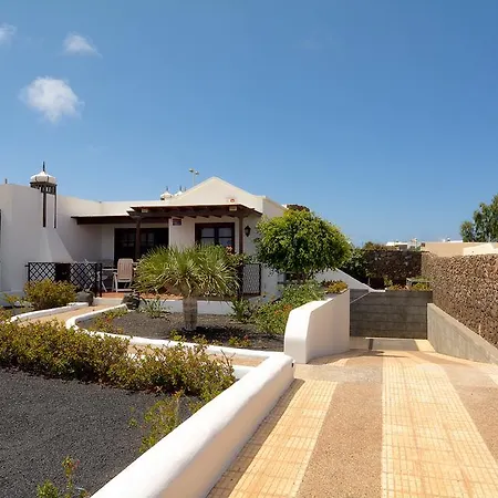 Villa Casa 2 *